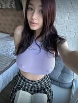 Daisy 💞 18yo Shy High School Senior daisymayyxo OnlyFans